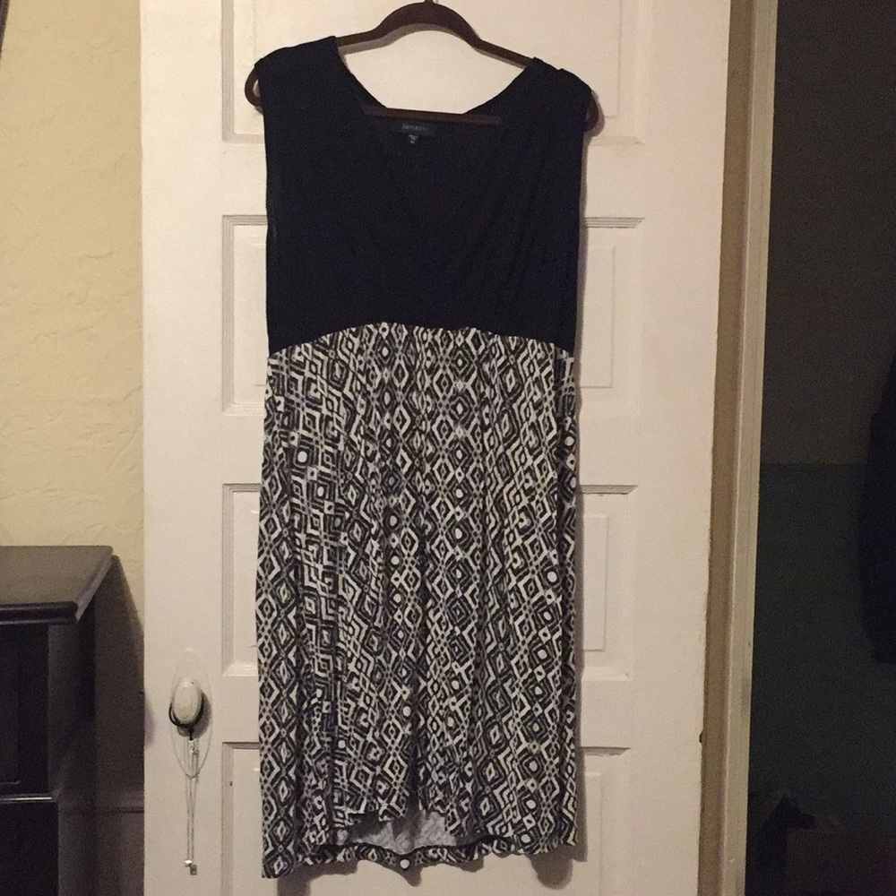 Karen Kane Dress super flowy 2X
